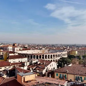 Appartamento Attico Arena,200mqnetflix-wifi-air Conditioning, Verona